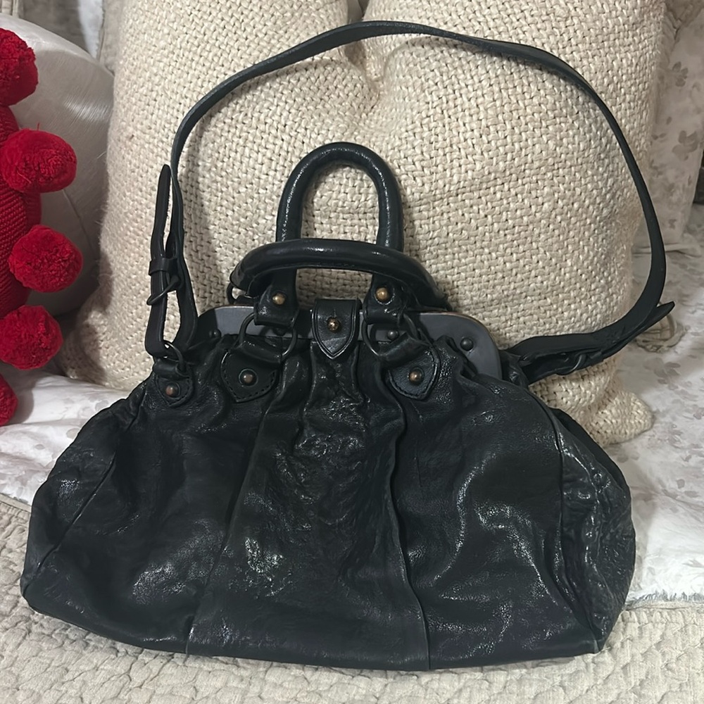 Crossbody bag